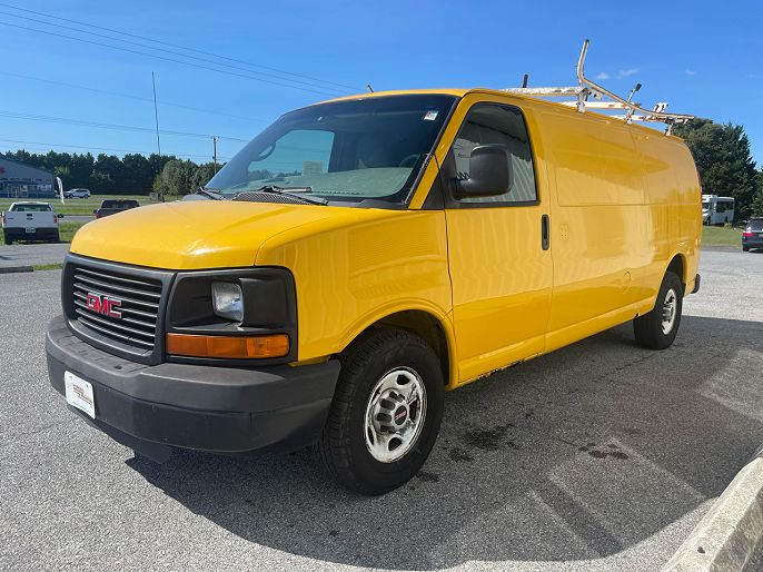 2011 GMC Savana