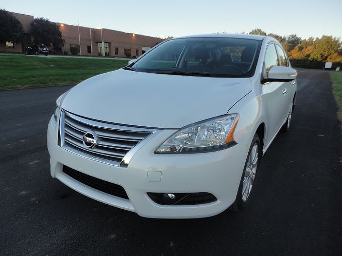 Used 15 Nissan Sentra Sr For Sale In Hatfield Pa 3n1ab7ap9fy