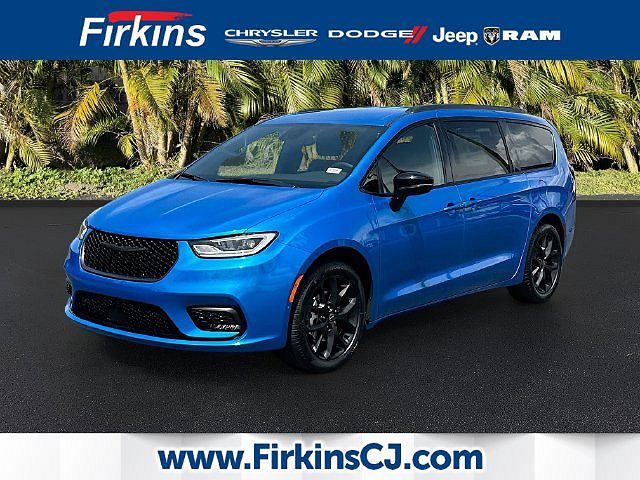 2026 Chrysler Pacifica