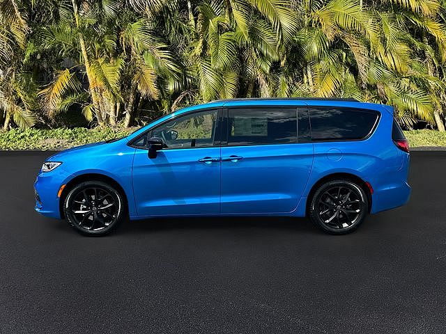 2026 Chrysler Pacifica