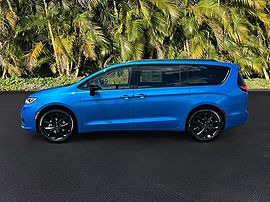 2026 Chrysler Pacifica