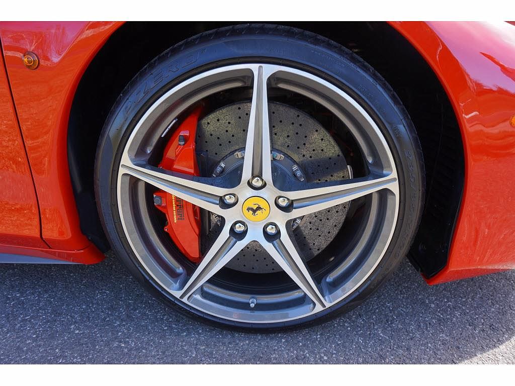 2013 Ferrari 458 null image 14