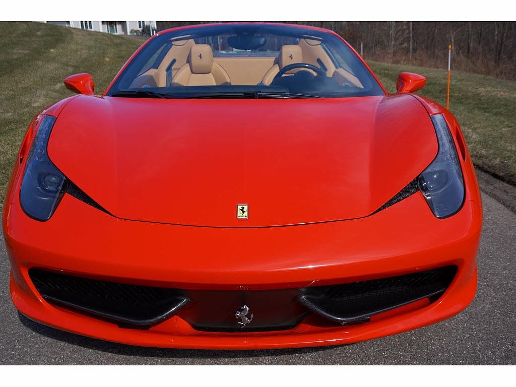 2013 Ferrari 458 null image 16