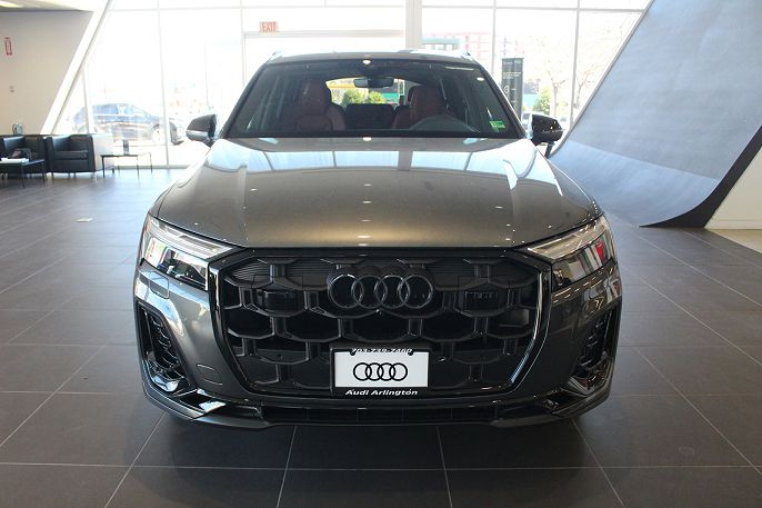 2025 Audi SQ7