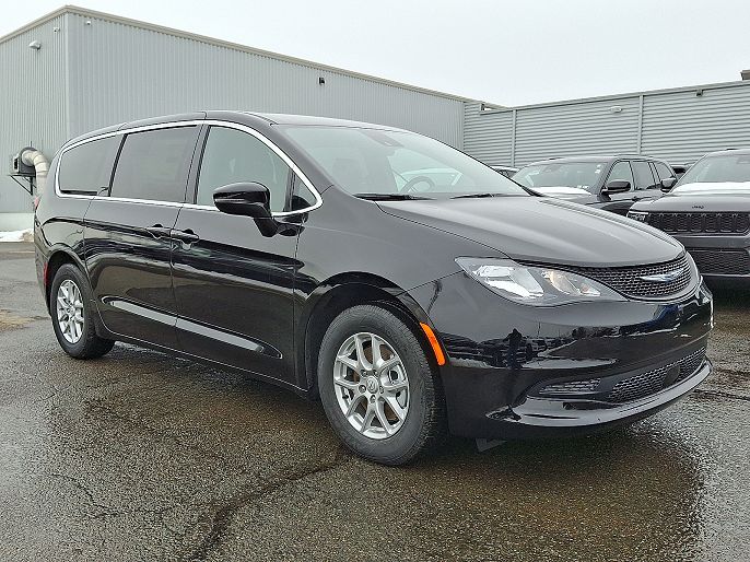 2026 Chrysler Voyager