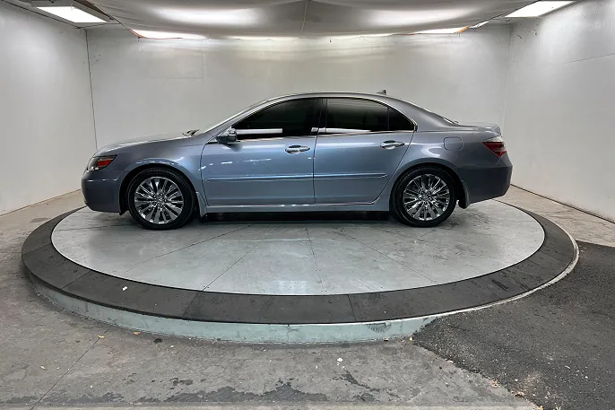 2011 Acura RL