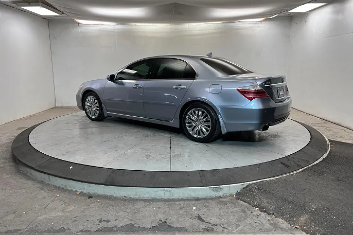 2011 Acura RL
