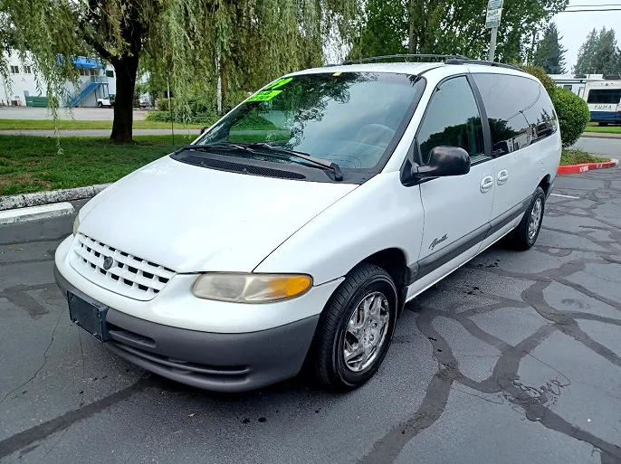 1999 Plymouth Grand Voyager