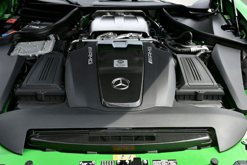 2020 Mercedes-Benz AMG GT R image 28