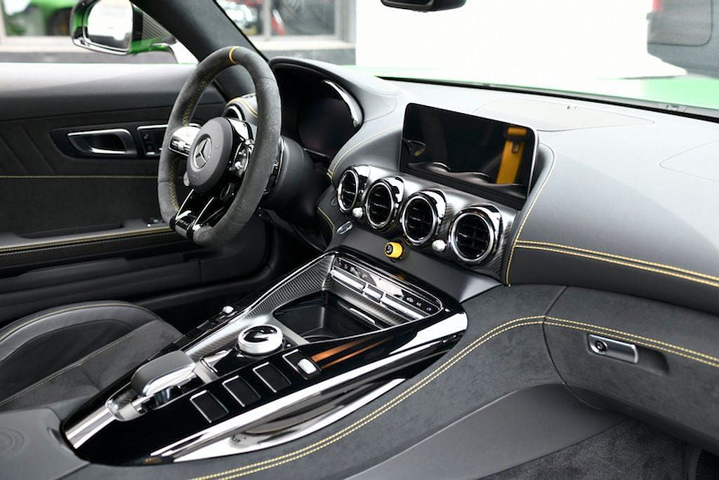 2020 Mercedes-Benz AMG GT R image 41