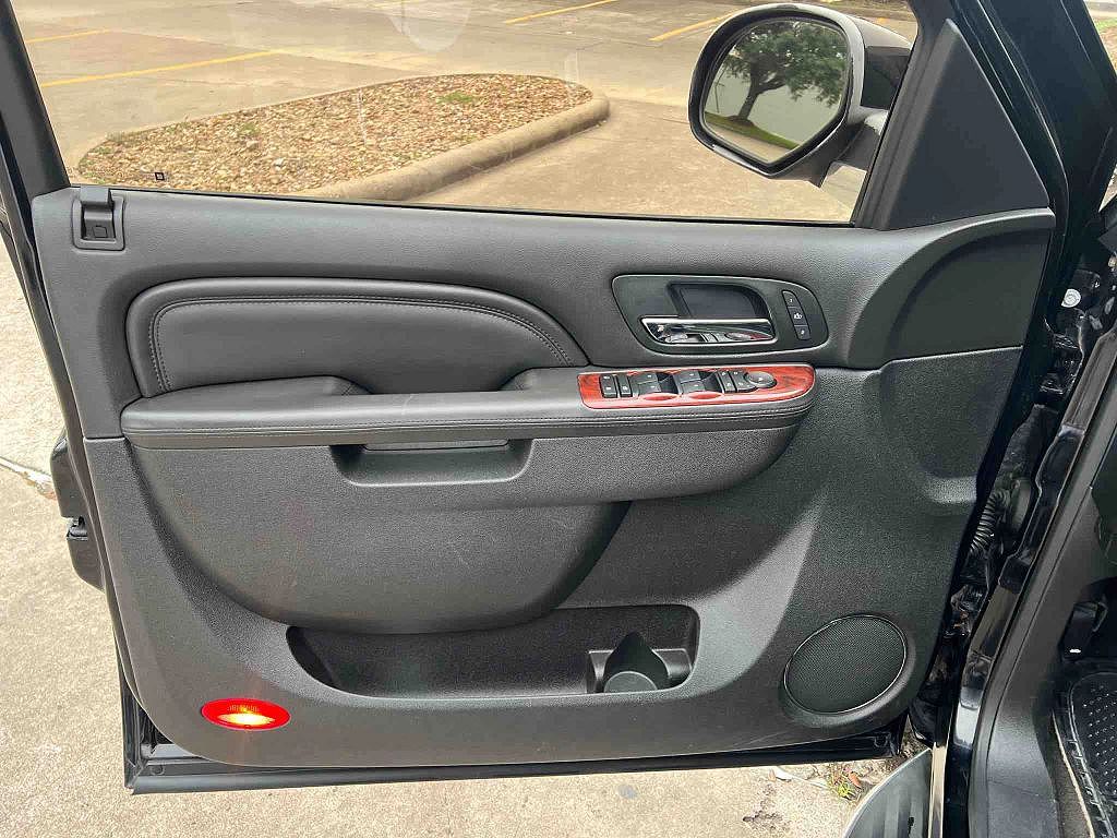 2012 Cadillac Escalade
