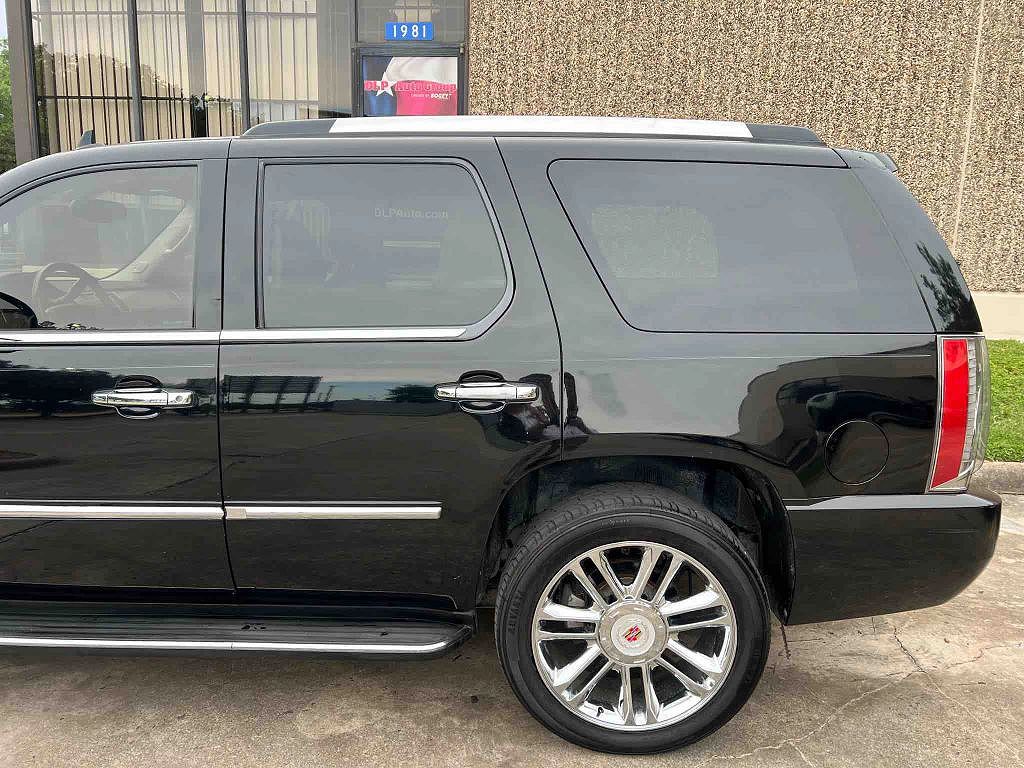 2012 Cadillac Escalade