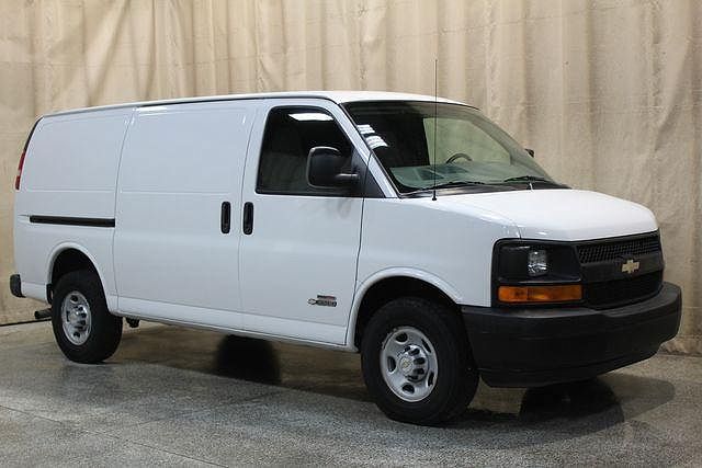2006 Chevrolet Express 3500 image 0