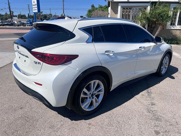 2018 Infiniti QX30