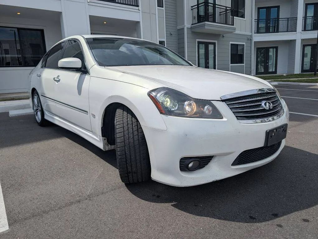 2009 Infiniti M45