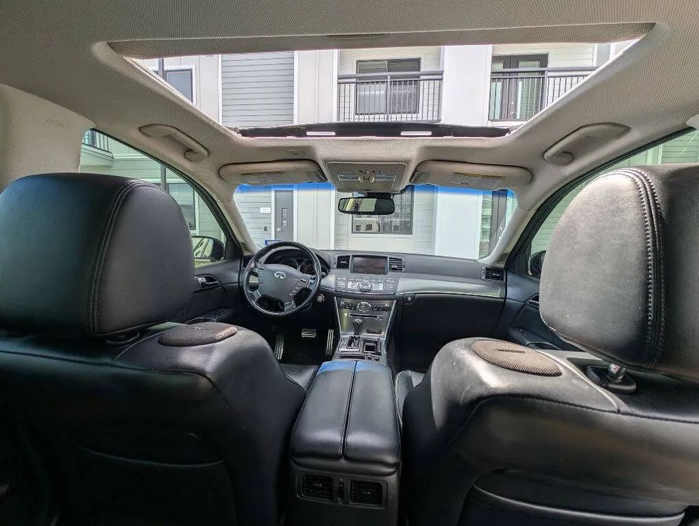 2009 Infiniti M45
