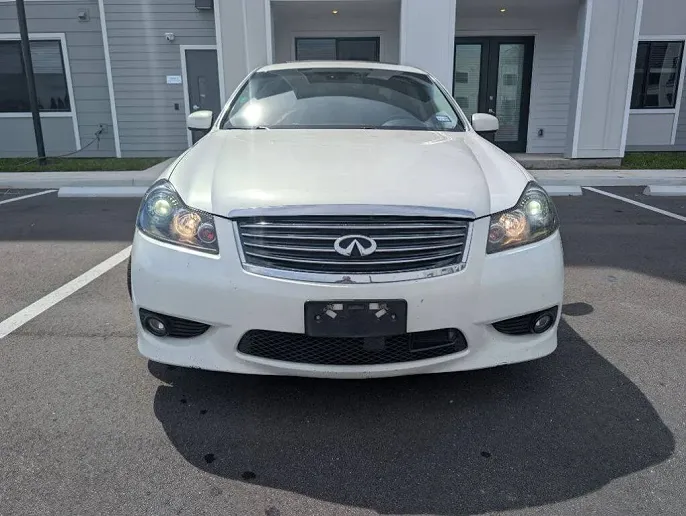 2009 Infiniti M45