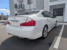 2009 Infiniti M45