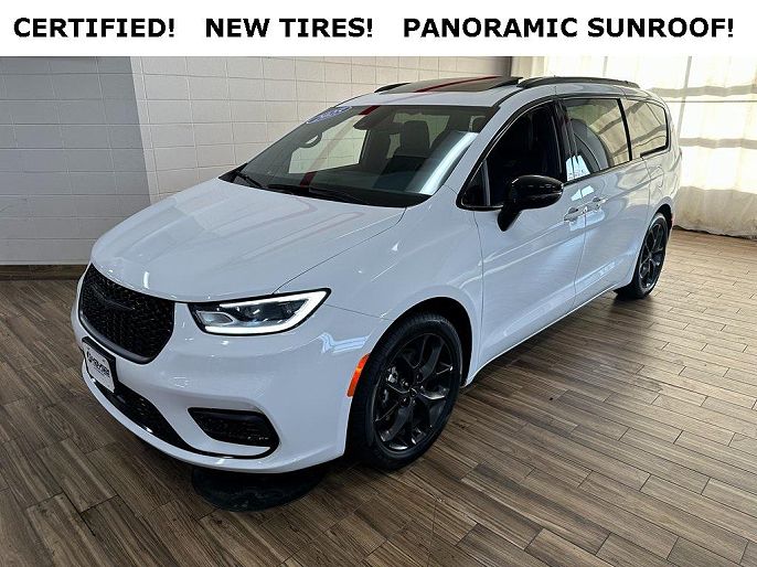 2025 Chrysler Pacifica