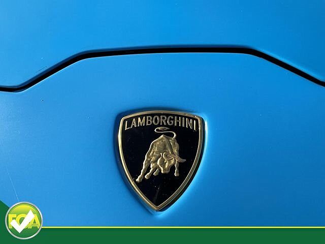 2017 Lamborghini Huracan LP580 image 15