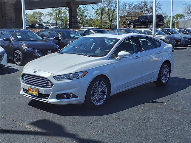 2015 Ford Fusion SE image 4