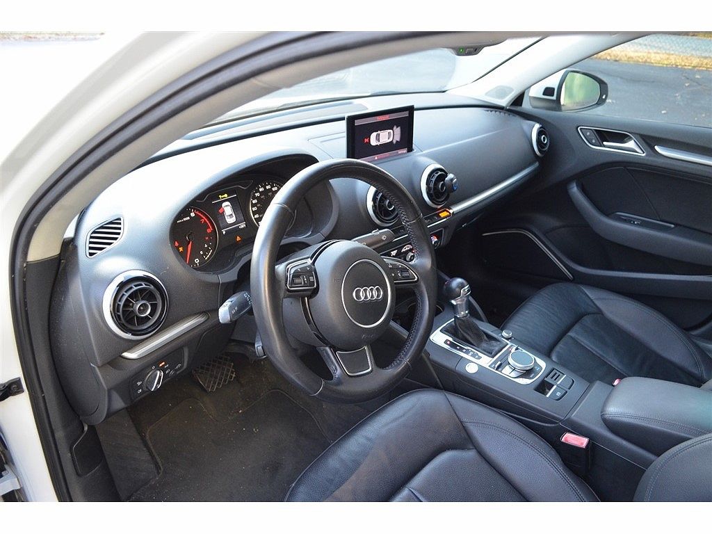 2015 Audi A3 Prestige image 13