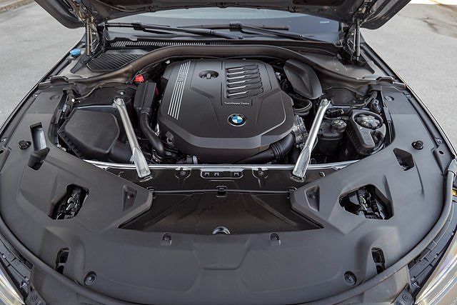 2024 BMW 8 Series