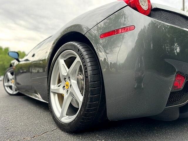 2013 Ferrari 458 null image 11