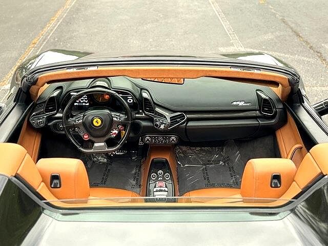 2013 Ferrari 458 null image 20