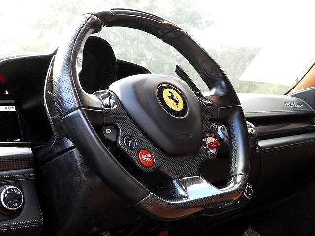 2013 Ferrari 458 null image 29