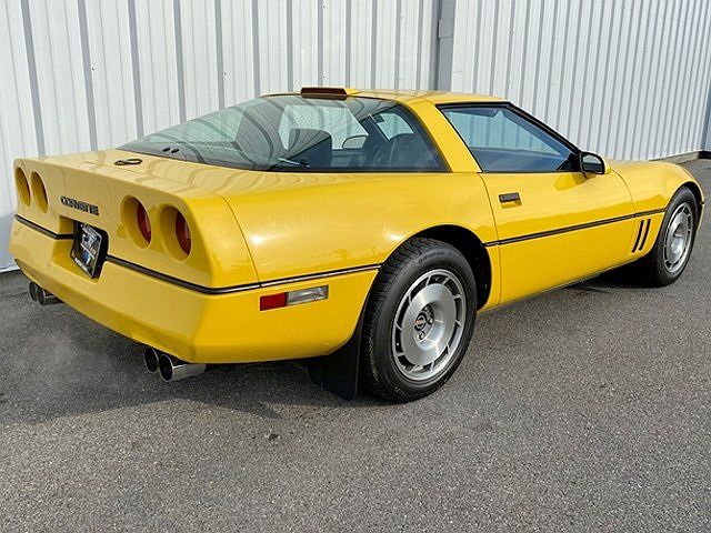 1987 Chevrolet Corvette null image 3