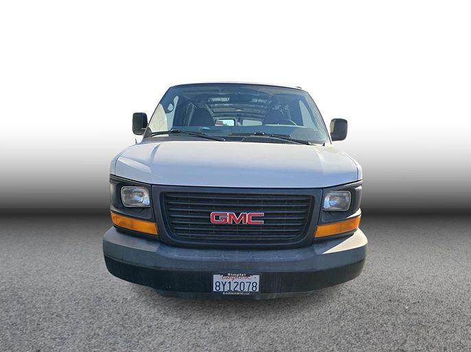 2013 GMC Savana