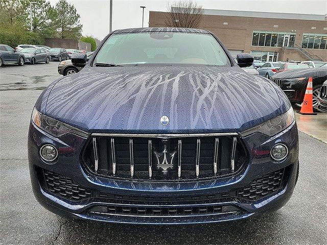 2023 Maserati Levante GT image 2