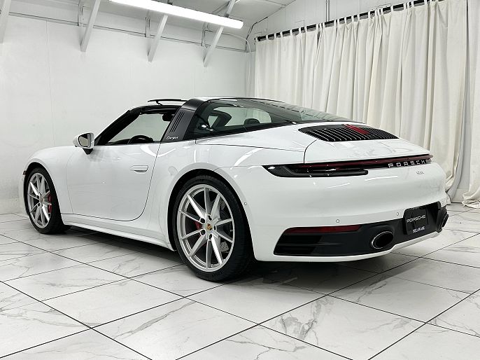 2024 Porsche 911