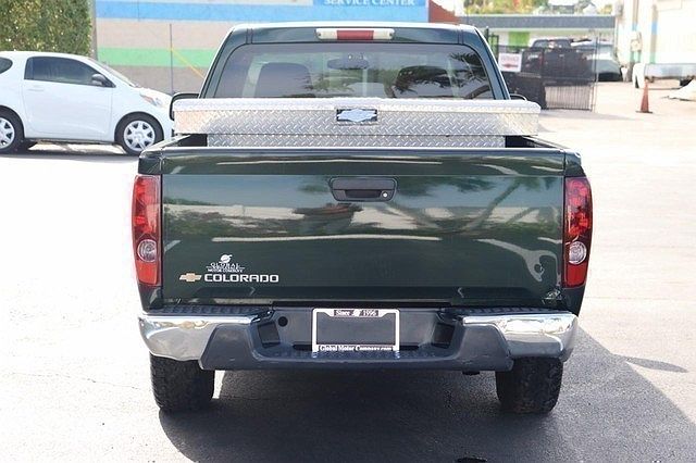 2004 Chevrolet Colorado null image 5