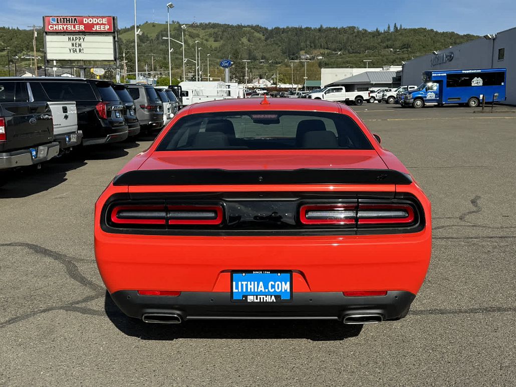 2023 Dodge Challenger GT image 3