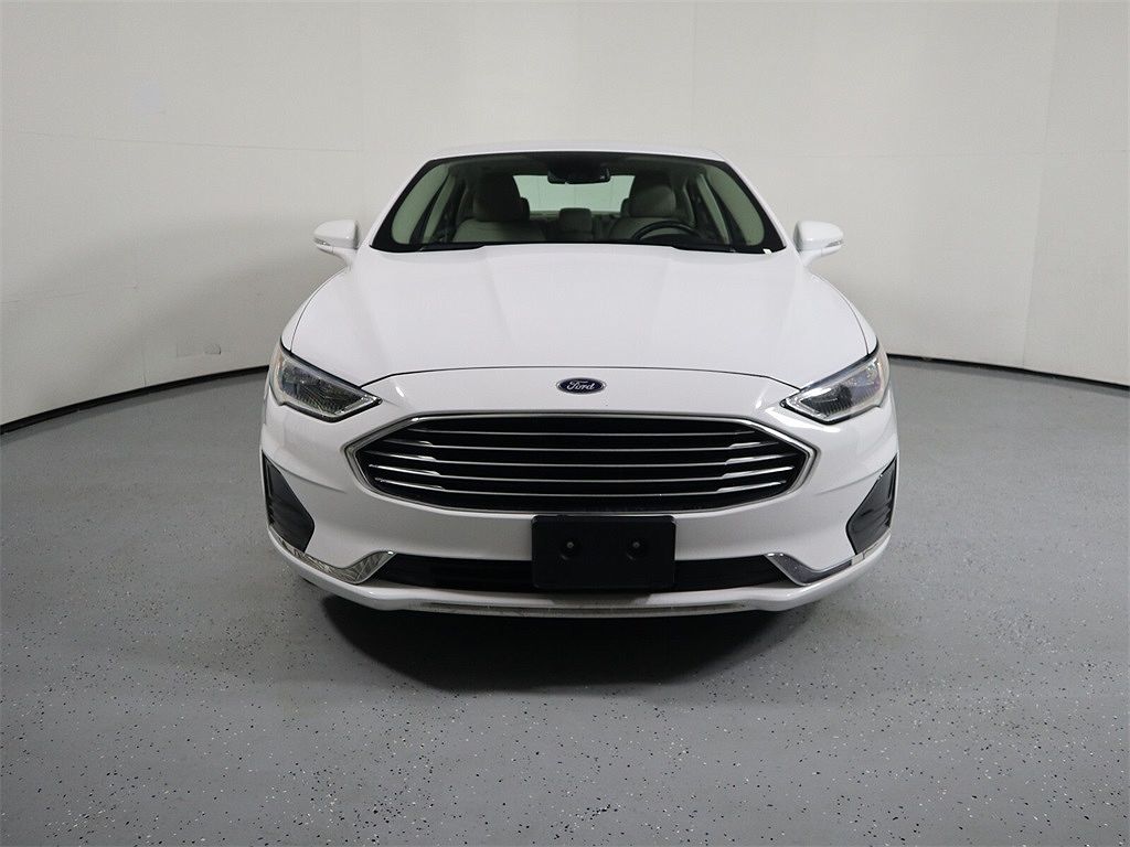 2019 Ford Fusion SEL image 1