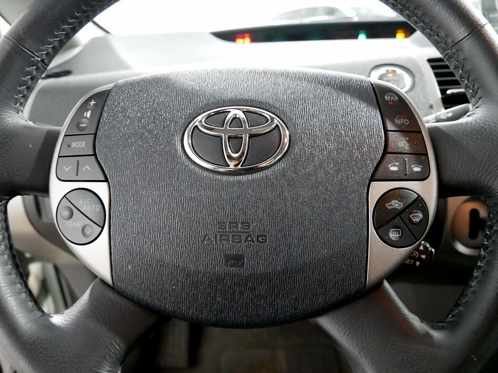 2009 Toyota Prius Touring image 13