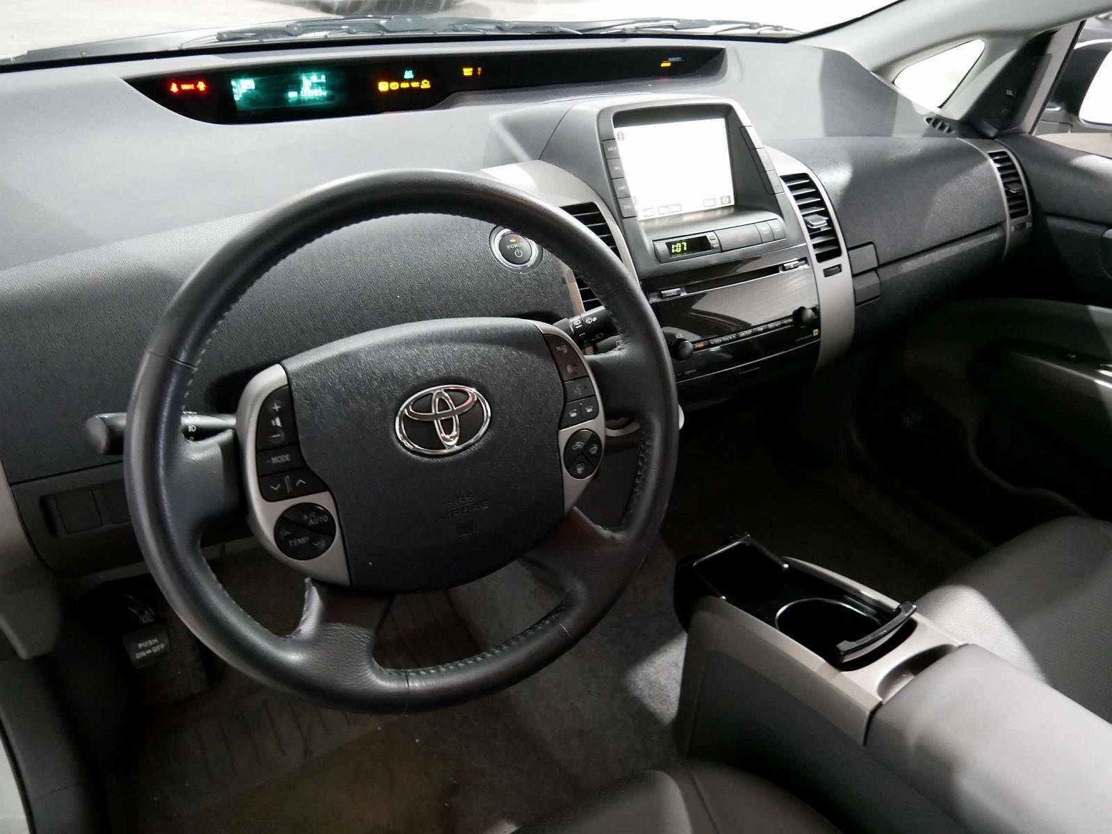 2009 Toyota Prius Touring image 8