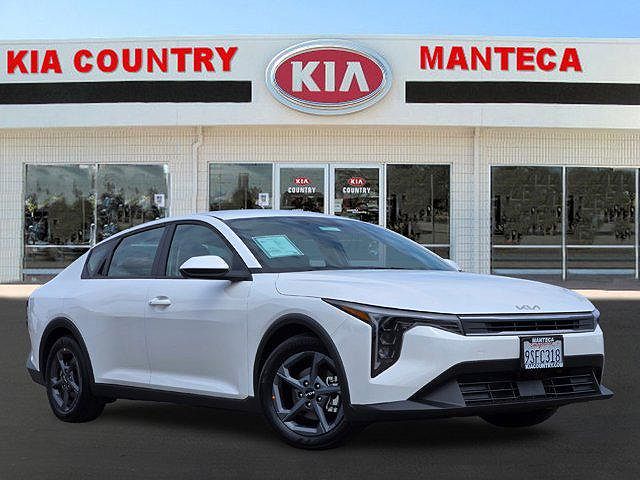 2025 Kia K4