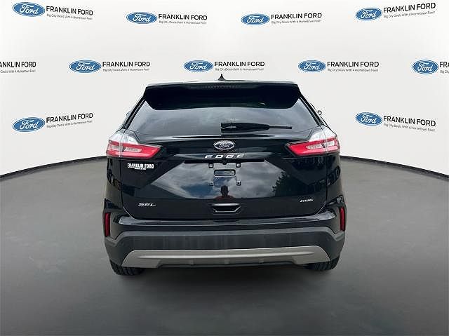 2022 Ford Edge