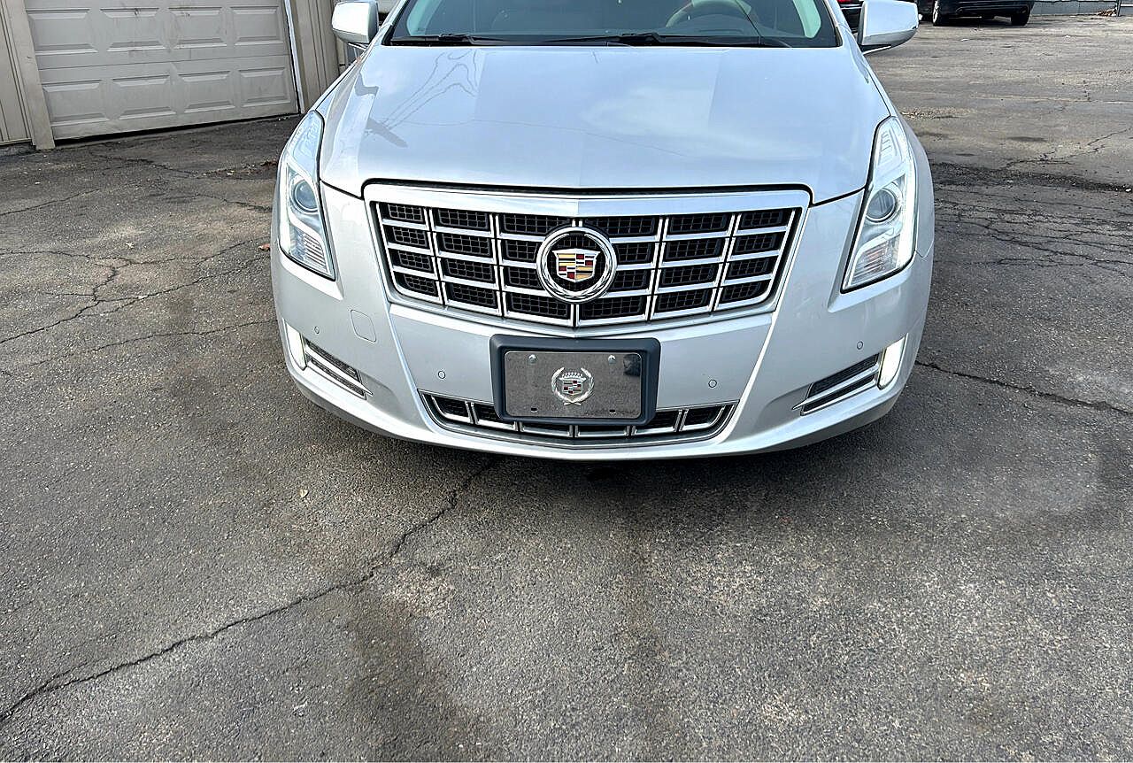 2014 Cadillac XTS Premium image 1