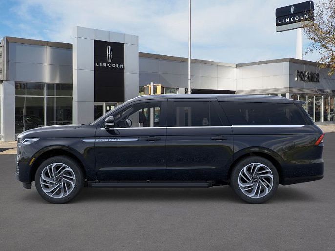 2026 Lincoln Navigator L