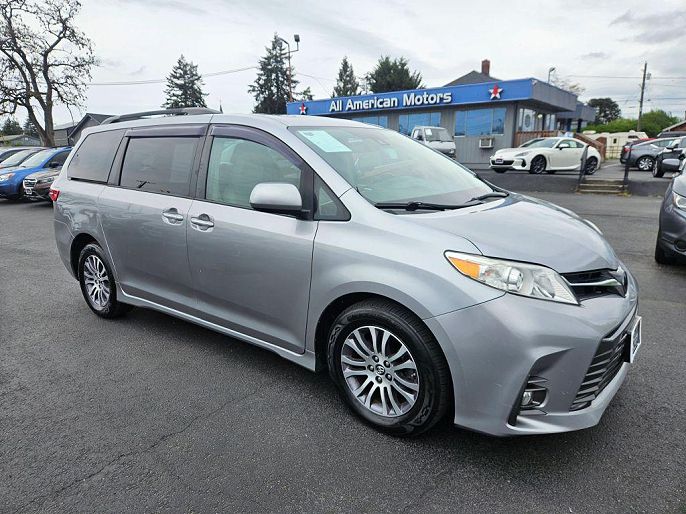 2018 Toyota Sienna