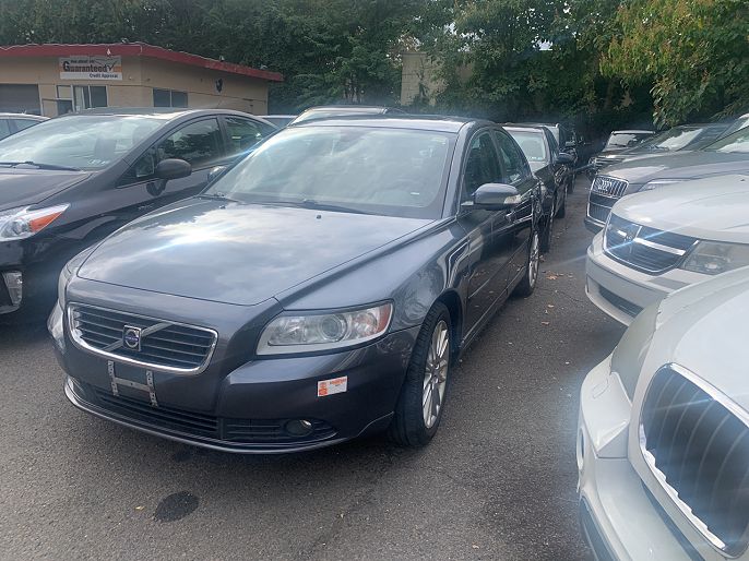2010 Volvo S40