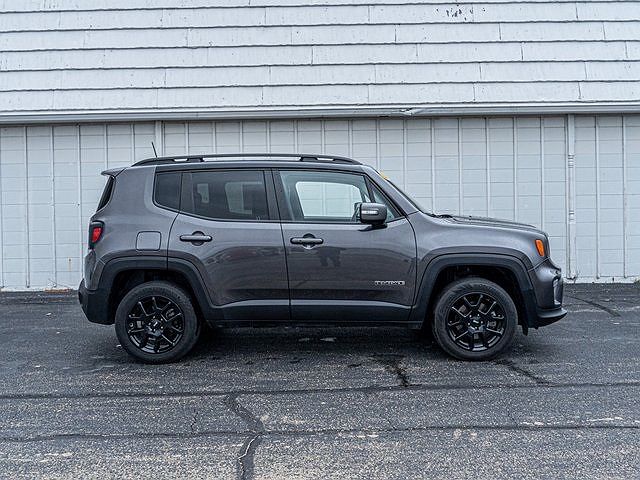2021 Jeep Renegade Limited image 3