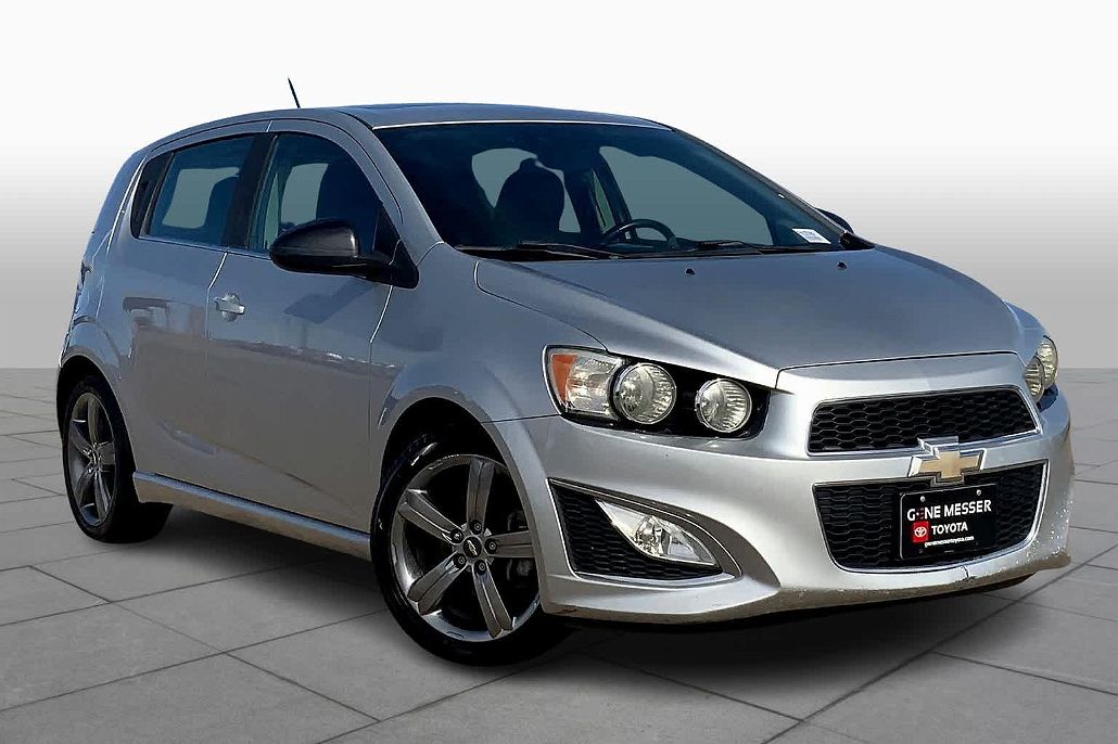 2015 Chevrolet Sonic RS image 1