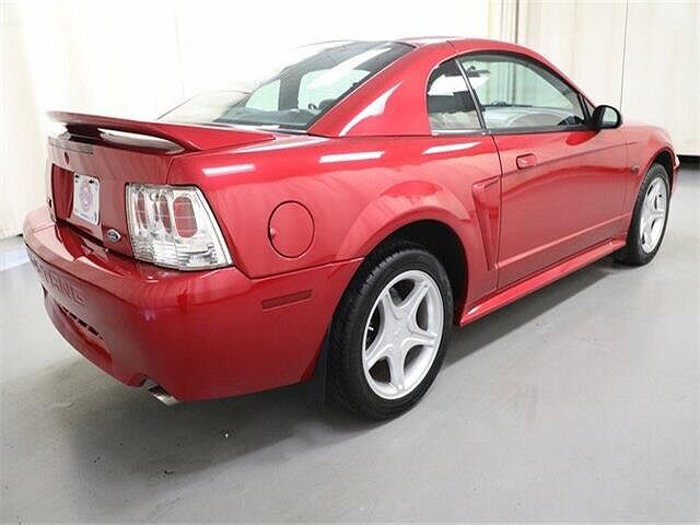 2000 Ford Mustang GT image 14