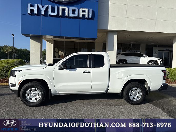 2025 Nissan Frontier