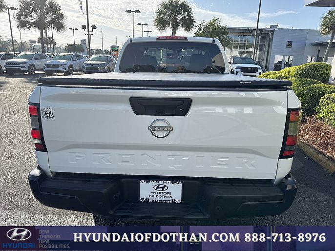 2025 Nissan Frontier